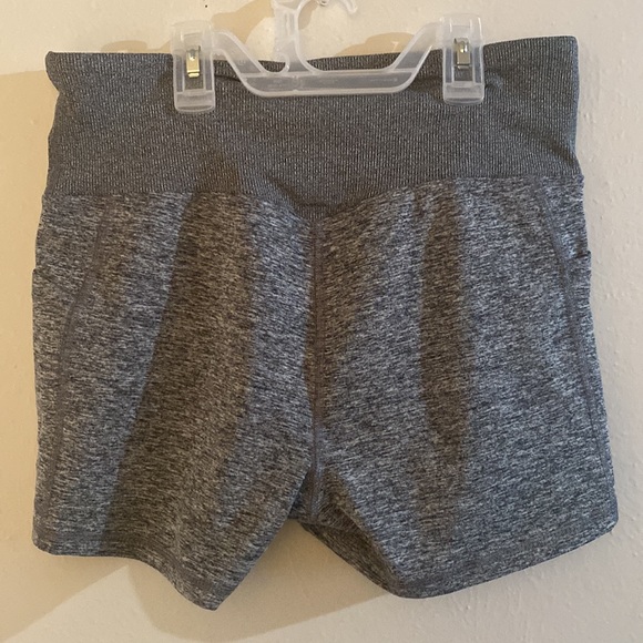 Athletic Shorts Size Large Color gray almost new. - Picture 4 of 7
